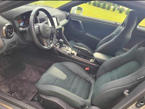 Super Silver 3-Coat Metallic 2024 Nissan GT-R T-spec