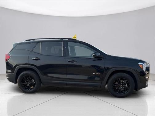 2023 GMC Terrain AWD AT4