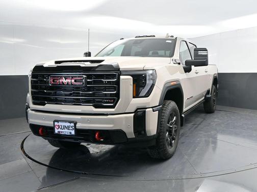 2026 GMC Sierra 2500 AT4