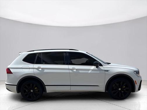 2021 Volkswagen Tiguan 2.0T SE R-Line Black 4MOTION