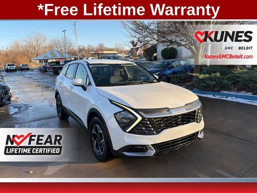 Snow White Pearl 2023 Kia Sportage LX