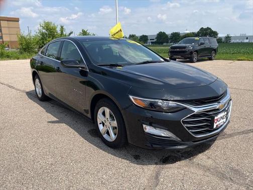 2022 Chevrolet Malibu FWD LT