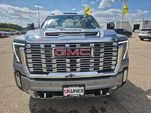 2025 GMC Sierra 2500 Denali