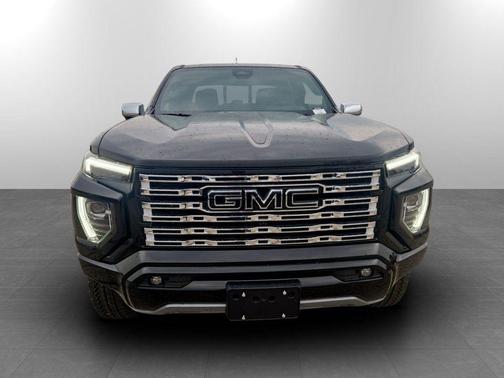 Onyx Black 2026 GMC Canyon Denali