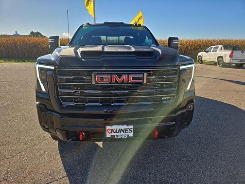2026 GMC Sierra 2500 AT4