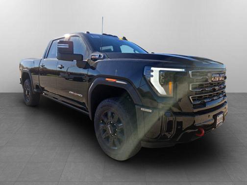 2026 GMC Sierra 2500 AT4