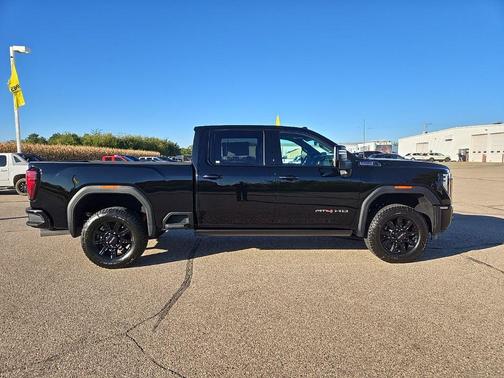 2026 GMC Sierra 2500 AT4