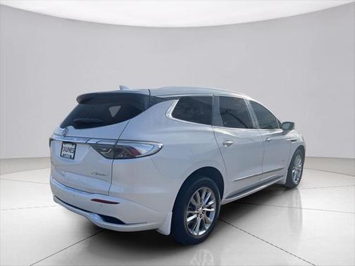 2022 Buick Enclave AWD Avenir