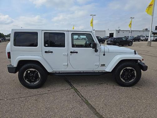 2014 Jeep Wrangler Unlimited Polar Edition