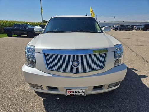 2012 Cadillac Escalade ESV Luxury
