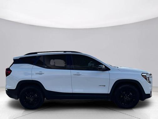 2023 GMC Terrain AWD AT4