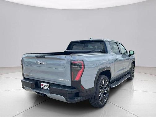 2024 GMC Sierra EV Denali Edition 1