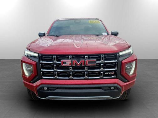 Volcanic Red Tintcoat 2026 GMC Canyon AT4
