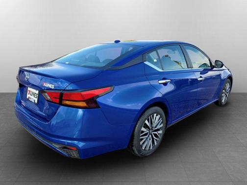 Bluestone Pearl 2025 Nissan Altima 2.5 SV