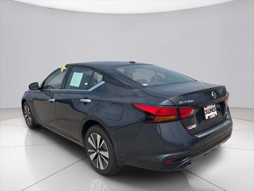 2022 Nissan Altima 2.5 SL