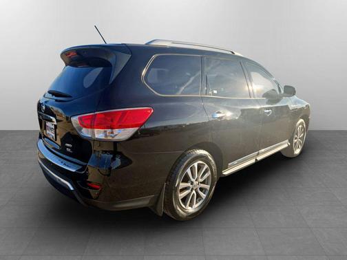 2014 Nissan Pathfinder SL