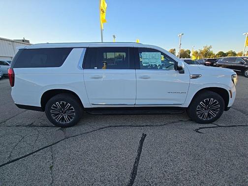 2026 GMC Yukon XL 4WD Elevation