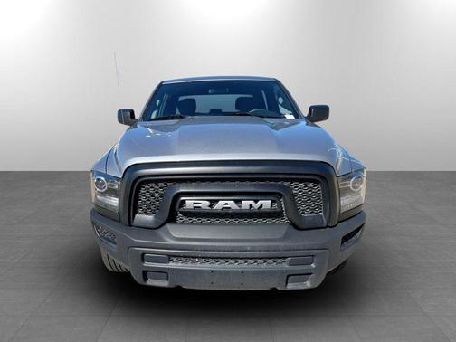 2024 RAM 1500 Classic Warlock Crew Cab 4x4 5'7' Box
