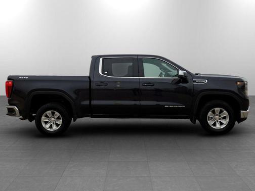 2022 GMC Sierra 1500 SLE