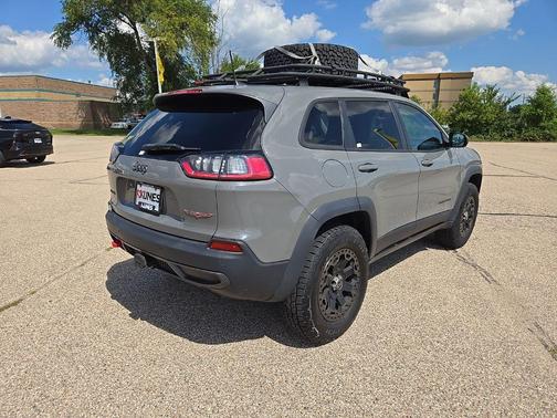 2019 Jeep Cherokee Trailhawk