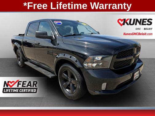 Brilliant Black Crystal Pearlcoat 2016 RAM 1500 Tradesman/Express