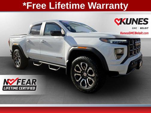 2024 GMC Canyon AT4