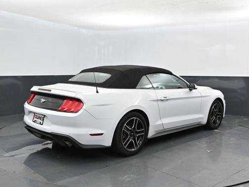 Oxford White 2023 Ford Mustang EcoBoost Premium