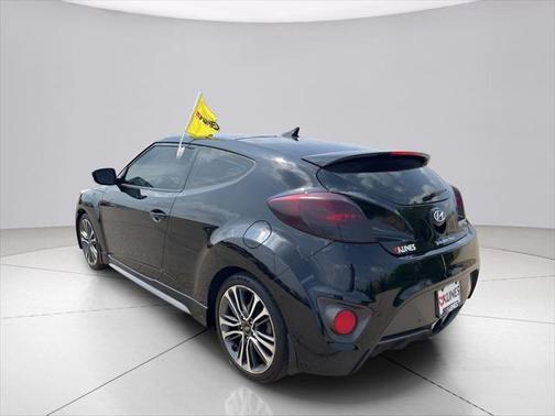 2016 Hyundai Veloster Turbo