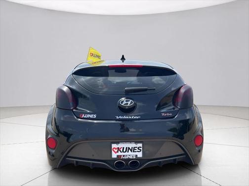 2016 Hyundai Veloster Turbo