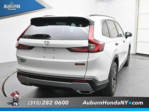 Platinum White Pearl 2026 Honda CR-V Hybrid TrailSport AWD