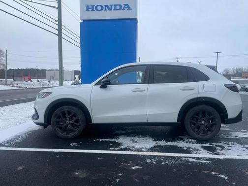 2023 Honda HR-V AWD Sport