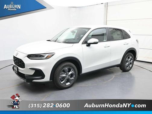 Platinum White Pearl 2027 Honda HR-V LX