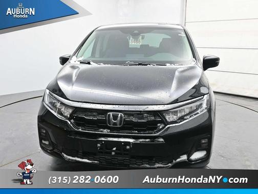 Crystal Black Pearl 2026 Honda Odyssey Touring