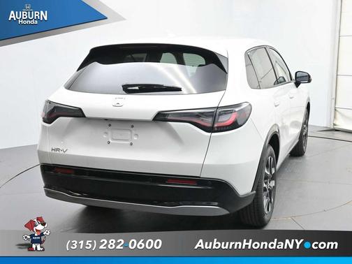 Platinum White Pearl 2026 Honda HR-V EX-L