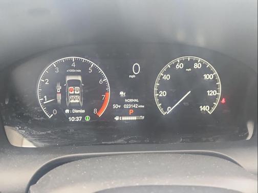 Platinum White Pearl 2024 Honda HR-V LX