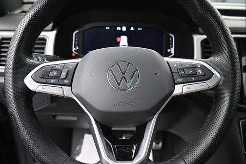 Pure Gray 2020 Volkswagen Atlas Cross Sport 3.6L V6 SEL Premium R-Line
