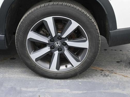 2024 Honda Pilot Touring 8-Passenger