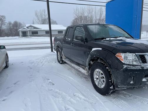 2016 Nissan Frontier SV