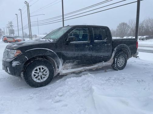 2016 Nissan Frontier SV