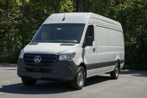 2024 Mercedes-Benz eSprinter 2500 170 WB High Roof Cargo