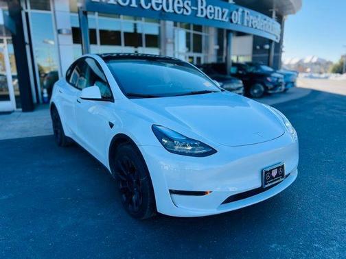 2024 Tesla Model Y Long Range