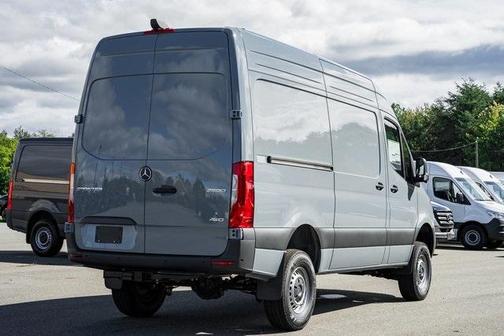 2026 Mercedes-Benz Sprinter 2500 Standard Roof