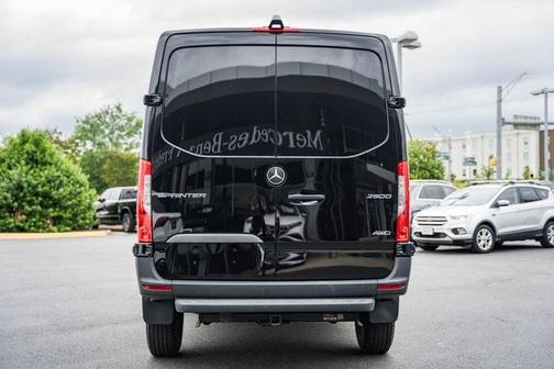 2024 Mercedes-Benz Sprinter 2500 144 WB