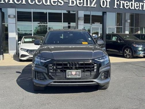 2021 Audi Q8 55 Premium
