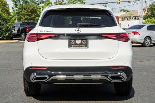 2025 Mercedes-Benz GLC 300 Base