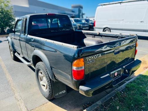 2004 Toyota Tacoma Xtracab