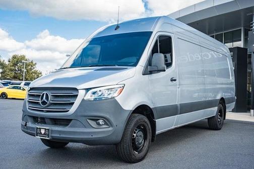 2024 Mercedes-Benz Sprinter 3500 170 WB High Roof Extended Cargo