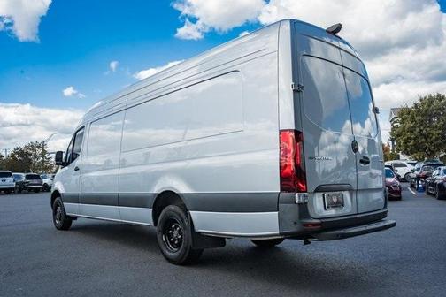 2024 Mercedes-Benz Sprinter 3500 170 WB High Roof Extended Cargo