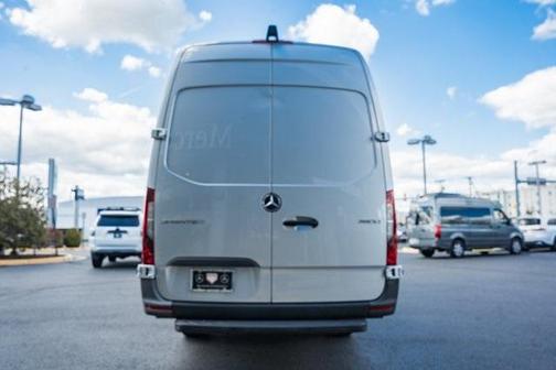 2024 Mercedes-Benz Sprinter 3500 170 WB High Roof Extended Cargo