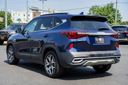 2022 Kia Seltos EX